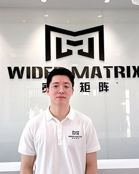 Dean - Miembro del equipo de ventas